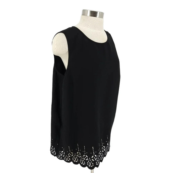 Banana Republic Tank Top Black Sleeveless Laser Cut Hem Button Back Shirt Blouse - Picture 2 of 7